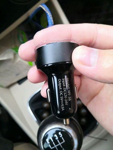 Car charger Pogo pin