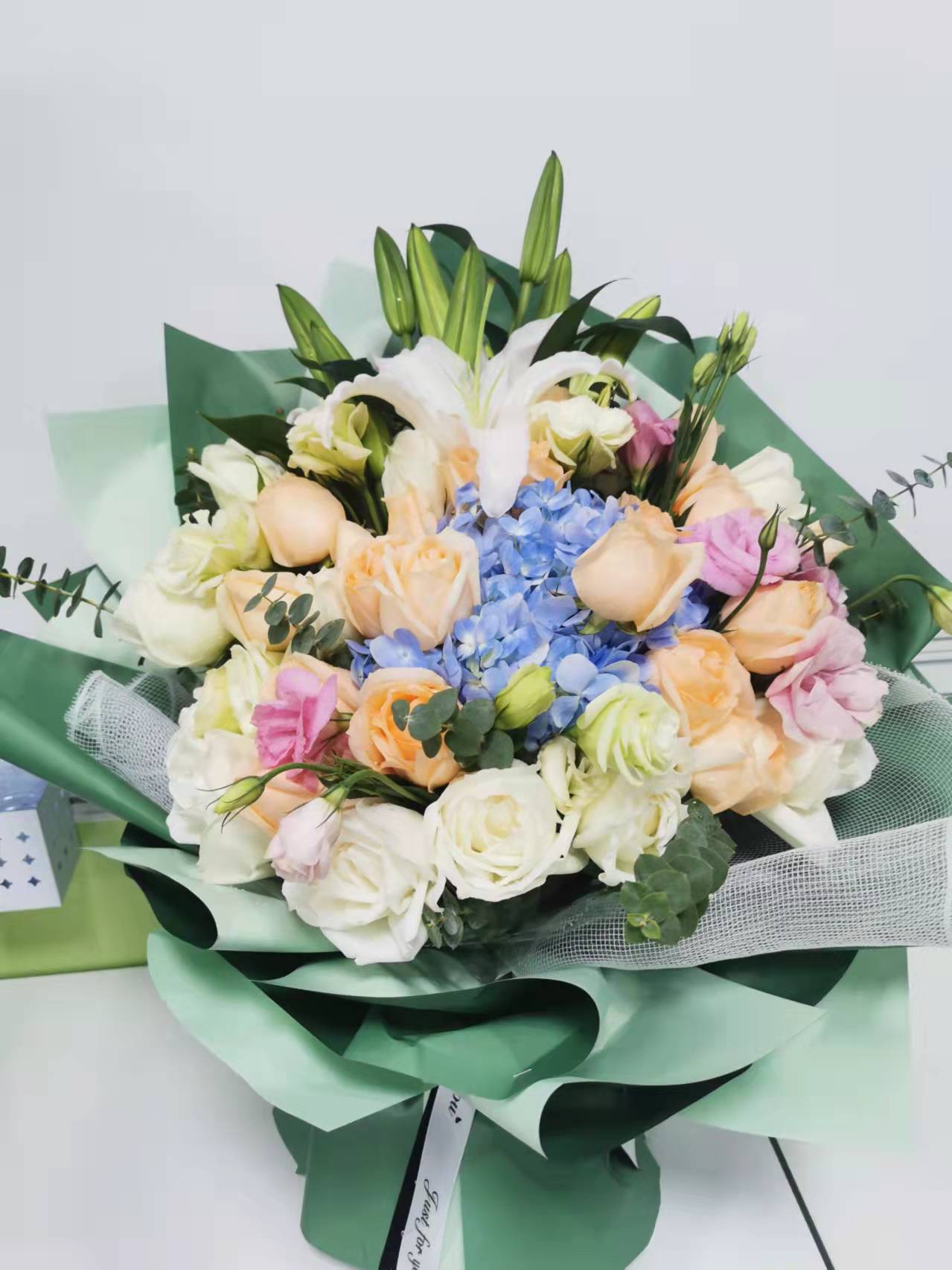 Esam pateicīgi par satikšanos un virzību uz priekšu