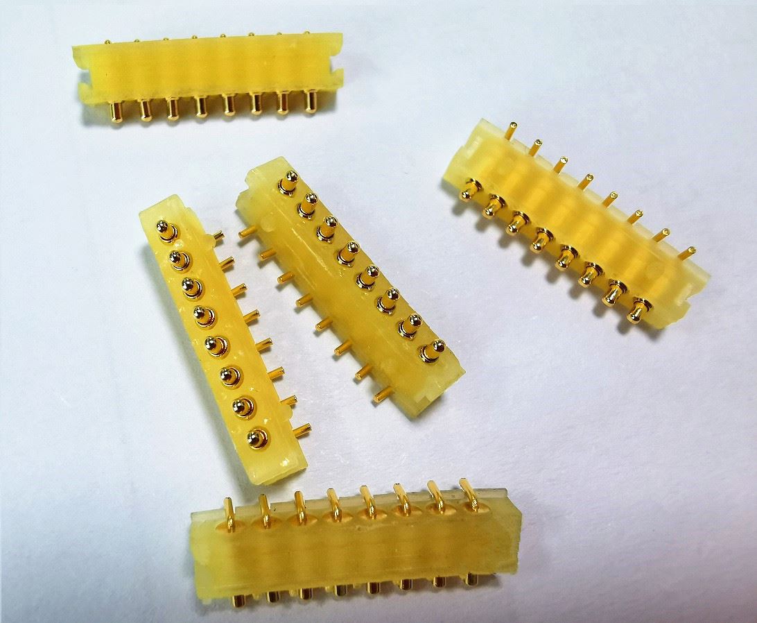 8 Pin Pogo Pin vienas līnijas taisnleņķa savienotājs