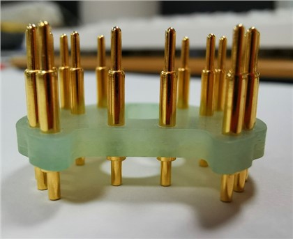 20 kontaktu Pogo pin savienotājs